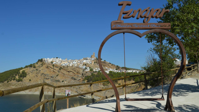 Columpio Turístico de Iznájar