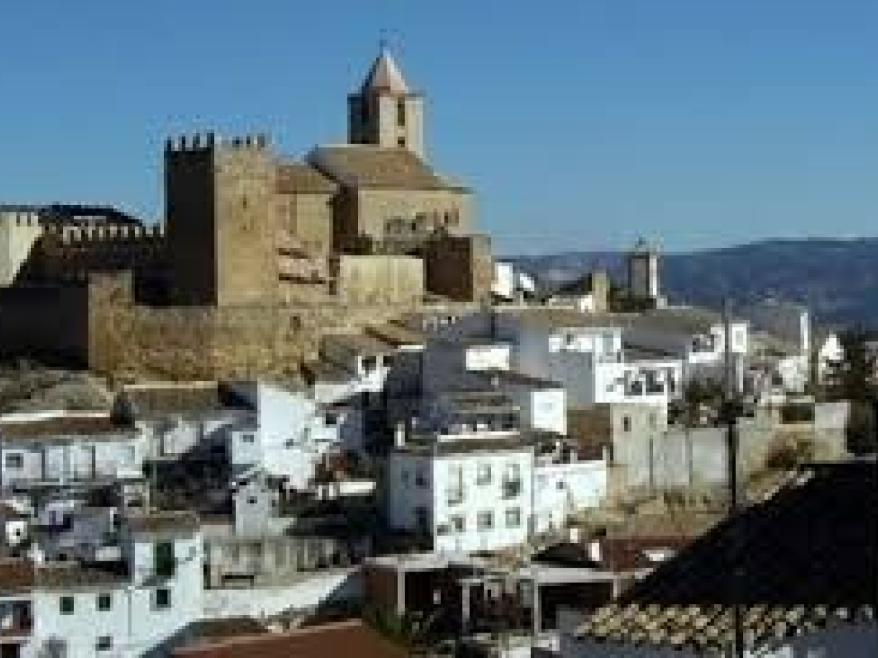 3) CASTILLO DE IZNÁJAR .jpg