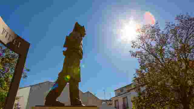 Monumento al santero