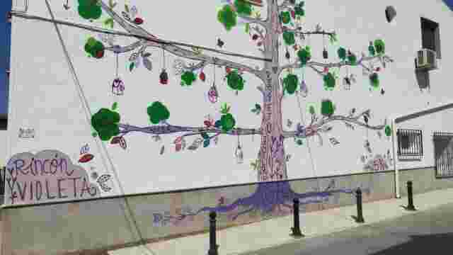 Mural Rincón violeta
