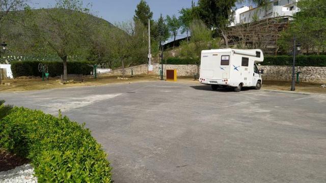 ÁREA DE VEHICULOS VIVIENDA